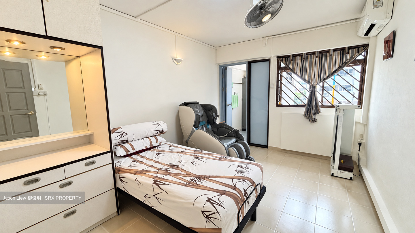 Blk 242 Serangoon Avenue 3 (Serangoon), HDB 4 Rooms #622115331